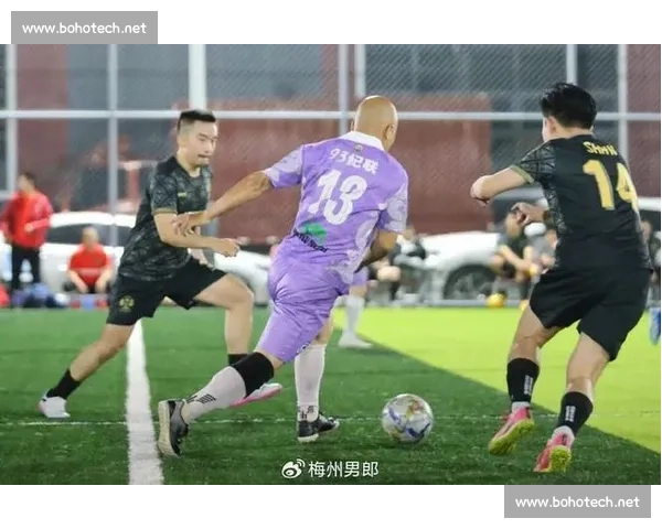 城市联赛三重困局：行政成本高企与赛纪裁判之殇